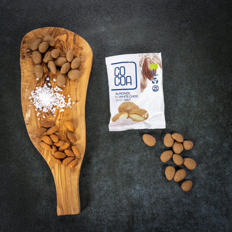 Migdały w białej czekoladzie z solą