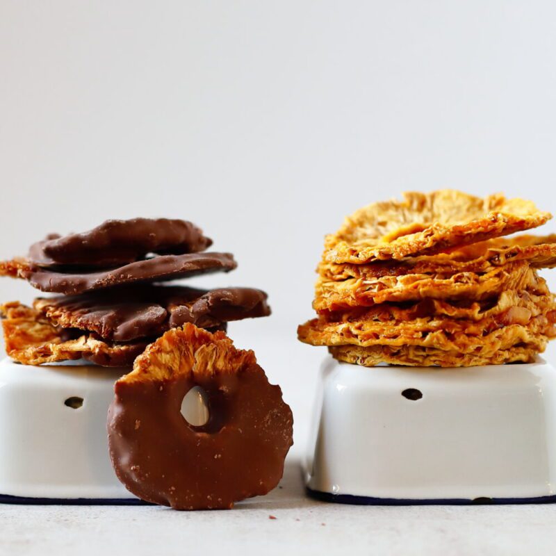 Ananas w czekoladzie miseczki