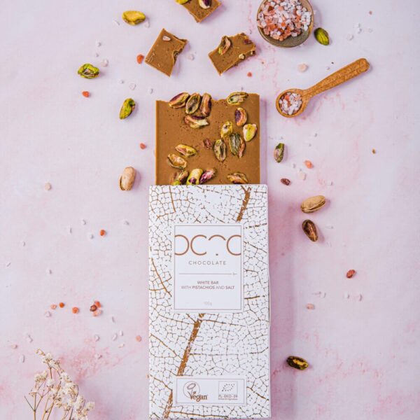 Czekolada biała z pistacjami i solą - obrazek 7