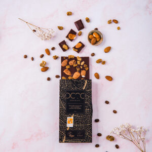 czekolada z morwą kawą i migdałami