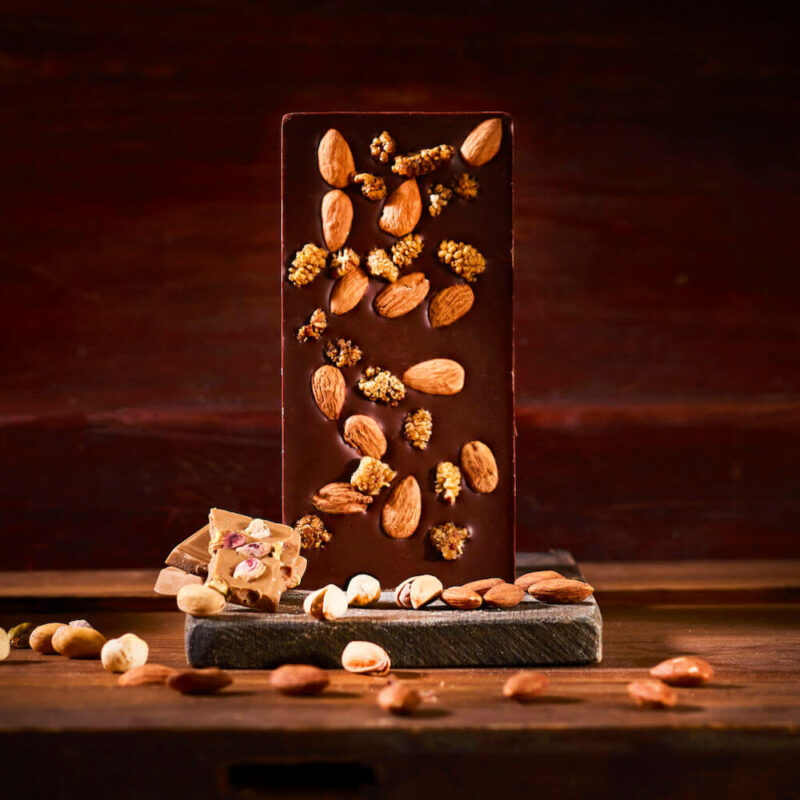 czekolada z morwą kawą i migdałami