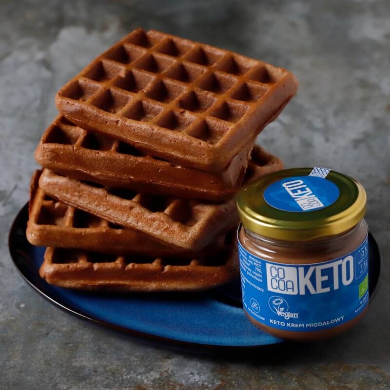 krem-migdalowy-keto-gofry