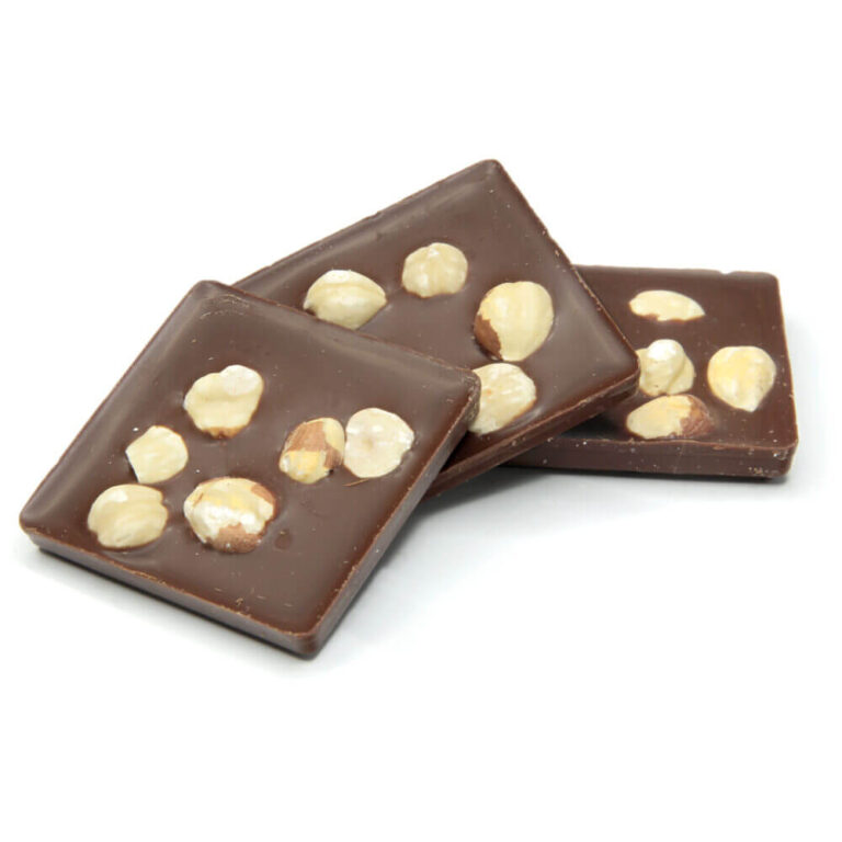 czekolada migdałowa z orzechami laskowymi