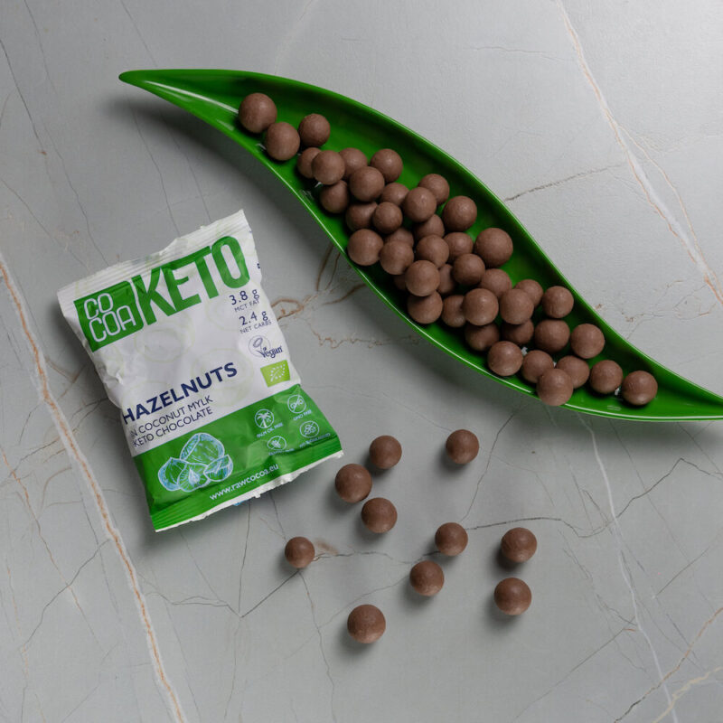 orzechy laskowe w keto czekoladzie